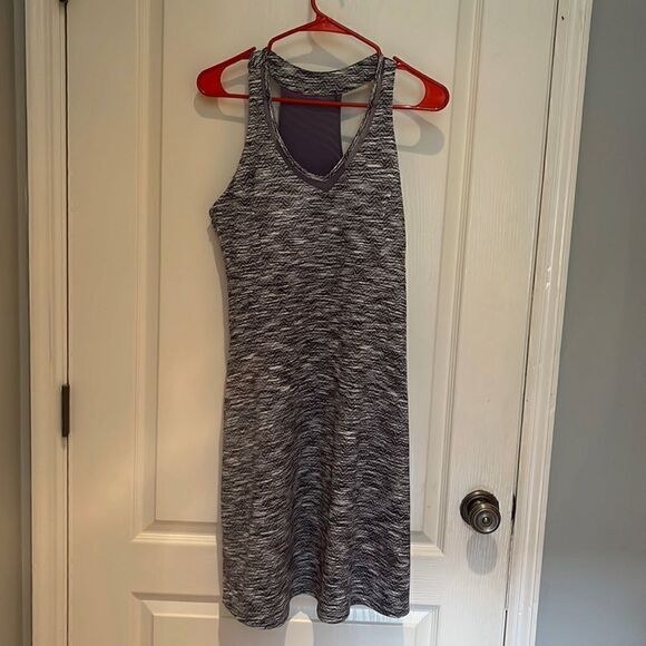 MPG Athletic dress size medium - Picture 1 of 3